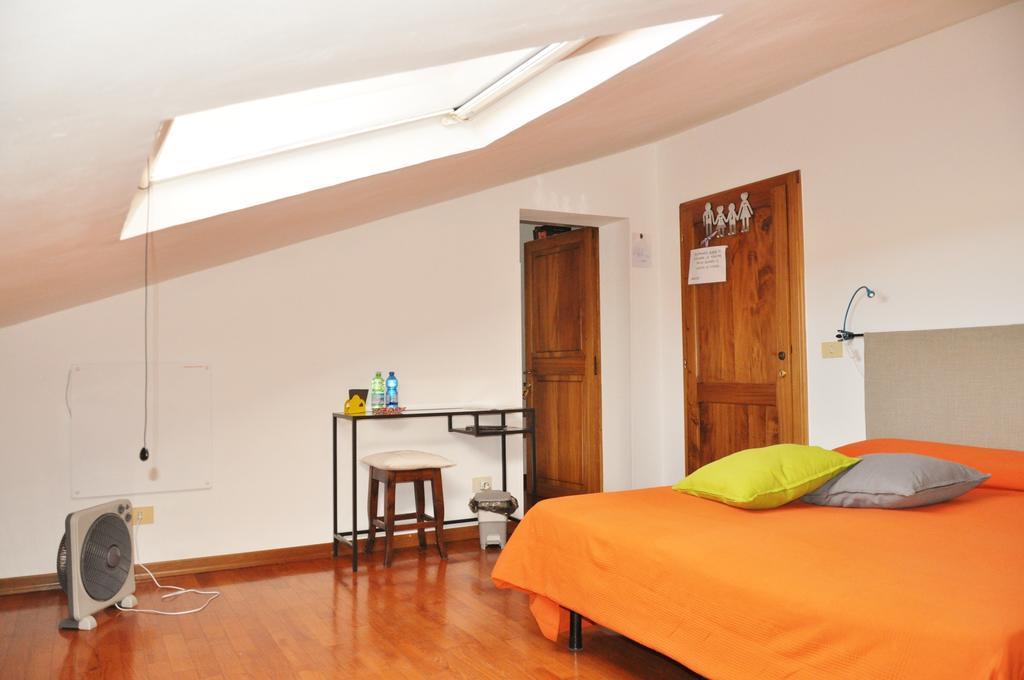 Camere Sotto Le Stelle Umbertide Ruang foto